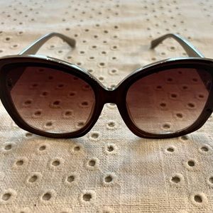 Jessica Simpson J5839 Oversized UV Protective Sunglasses., 60 mm